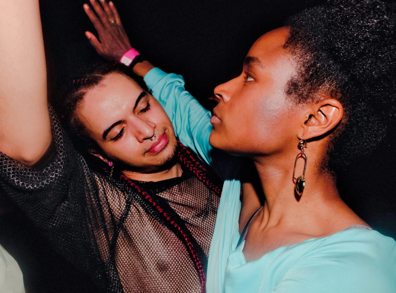 Bring Down The Walls: Bonbon Kojak, AKAntu (Moonshine) avec invitée spéciale Ushka